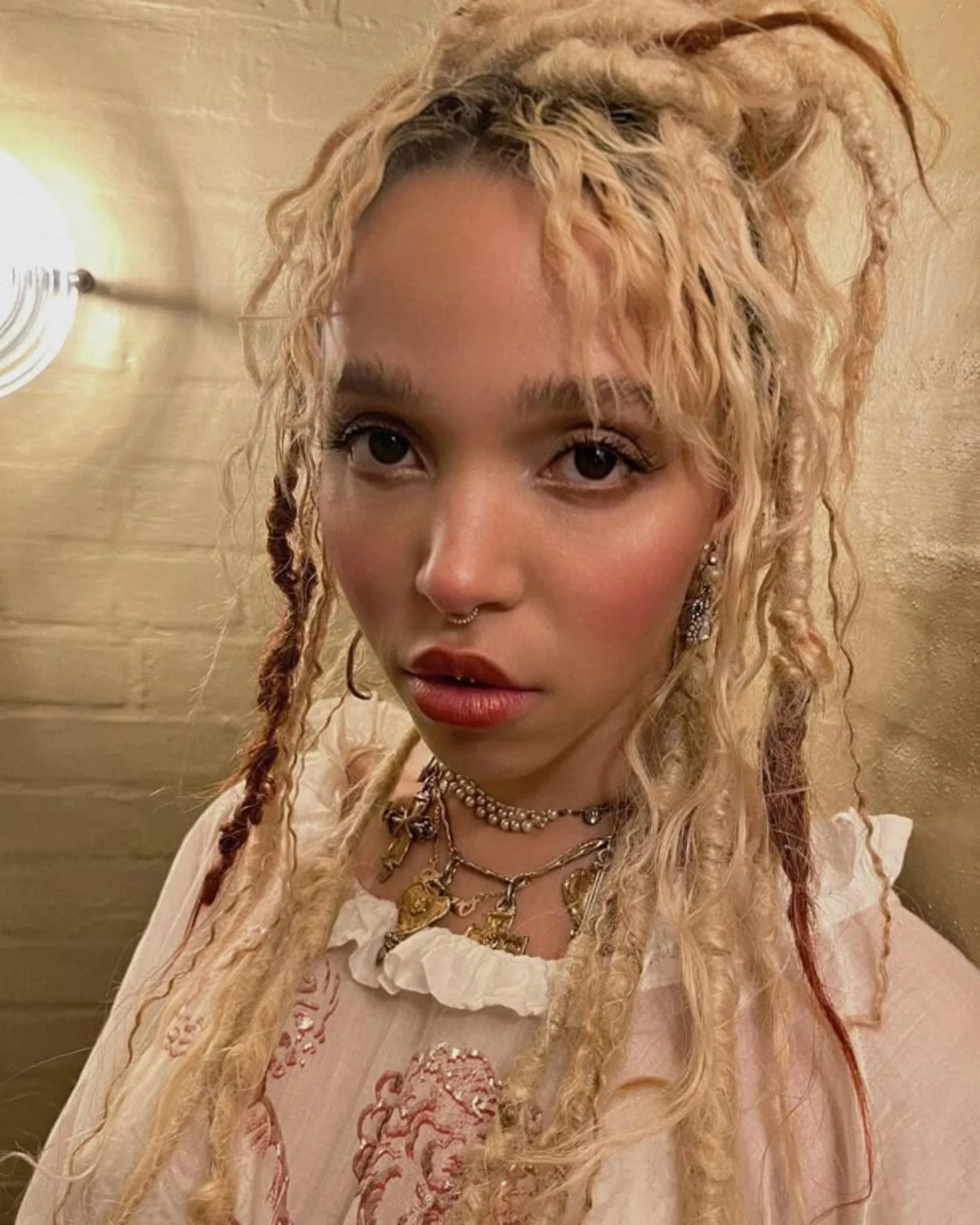 FKA twigs editoryal görseli 2