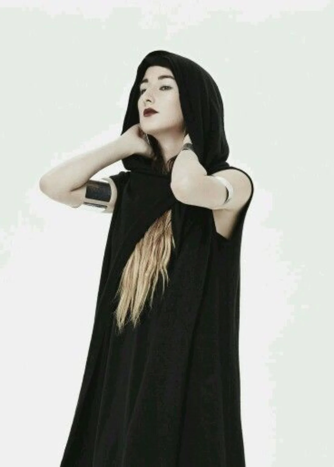 Zola Jesus editoryal görseli 2