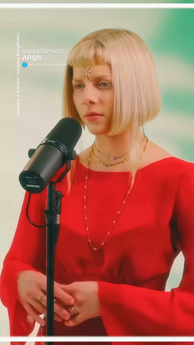Aurora & Pomme’un “Everything Matters” şarkısı, hayatın içindeki en küçük anların …